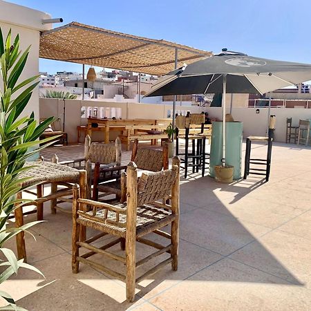 Ocean Surf House Pansiyon Tamraght Dış mekan fotoğraf