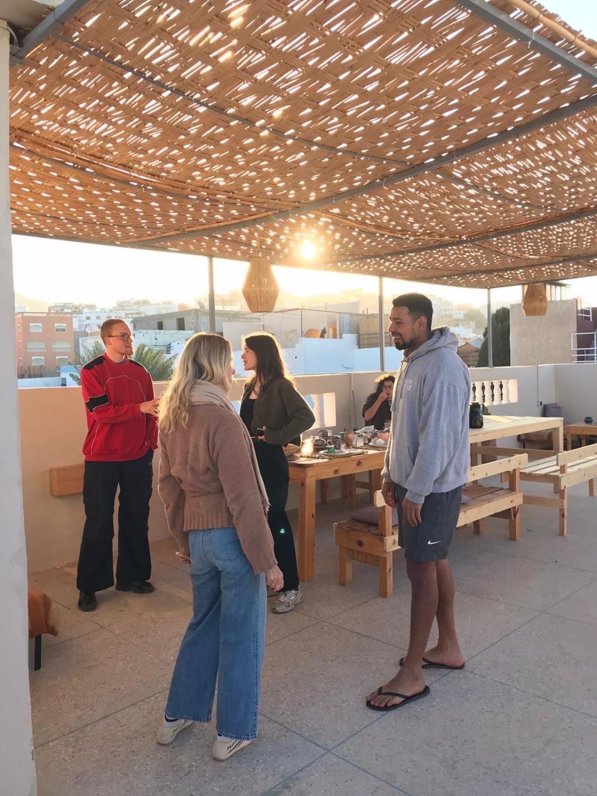 Ocean Surf House Pansiyon Tamraght Dış mekan fotoğraf
