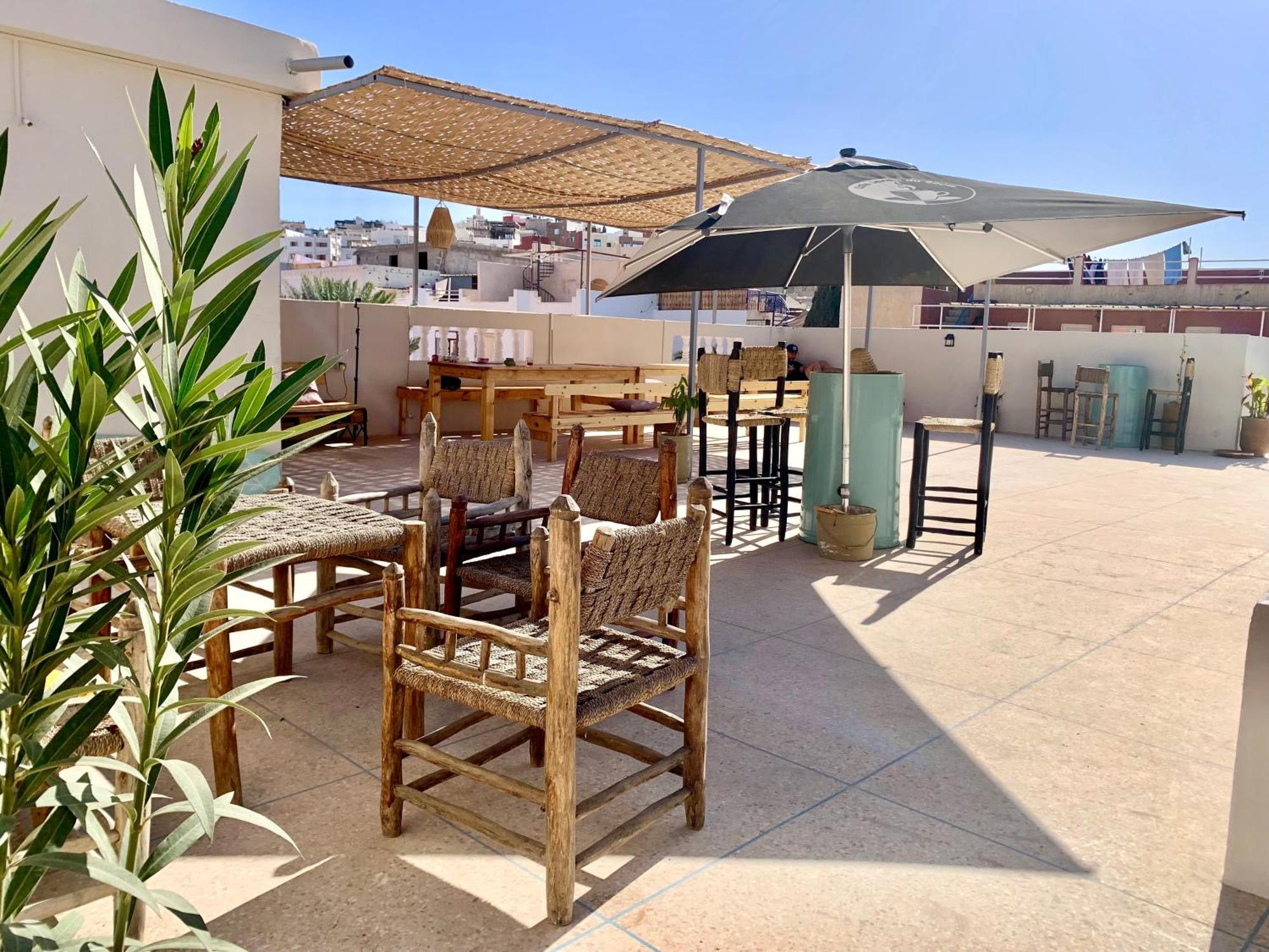 Ocean Surf House Pansiyon Tamraght Dış mekan fotoğraf