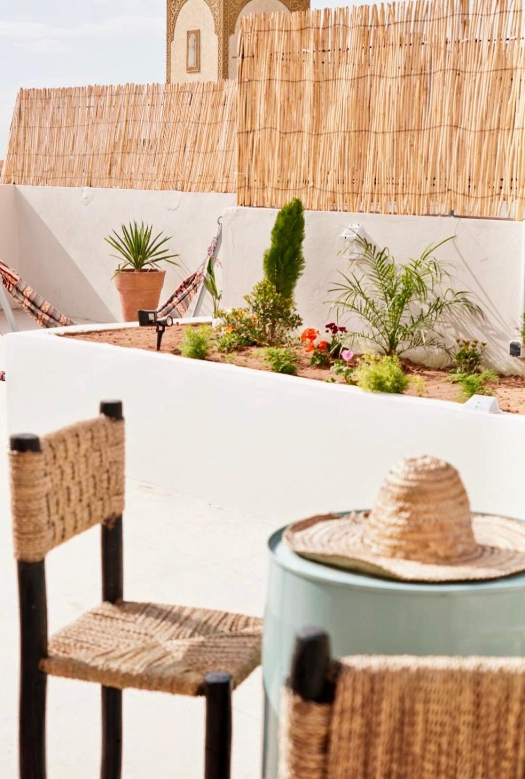 Ocean Surf House Pansiyon Tamraght Dış mekan fotoğraf